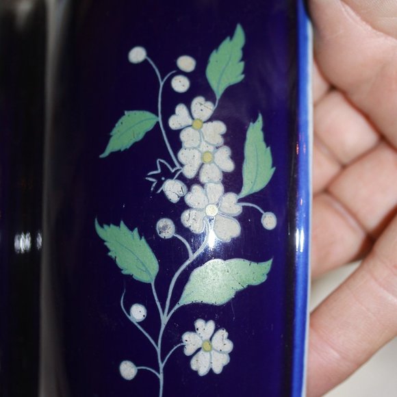 Hall Pottery cobalt blue sundial handle covered casserole dish Vintage Flowers - Picture 5 of 6